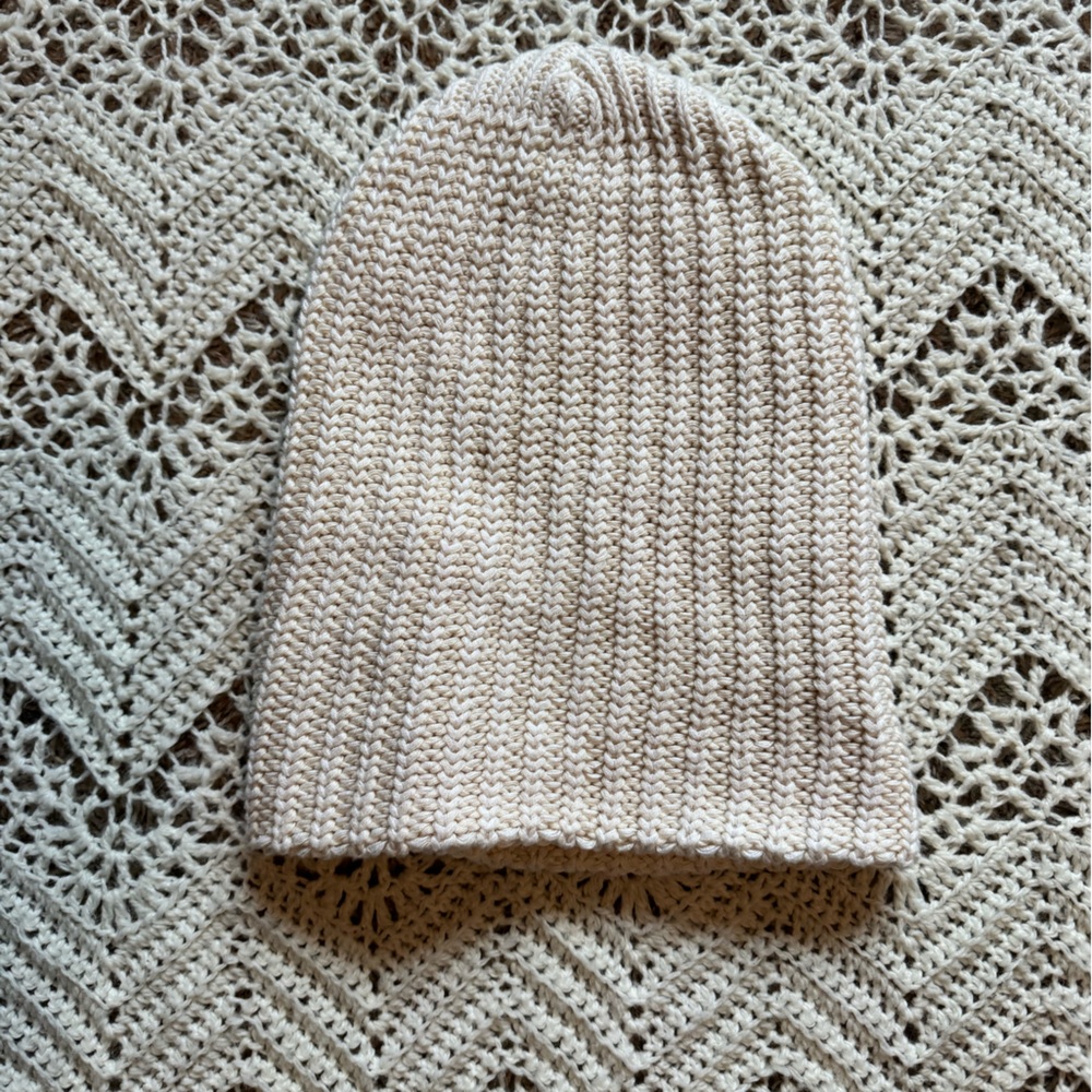 Love Your Melon Two Pack Tan Knit Beanie & White Knit Beanie Thick Crochet - Picture 5 of 8
